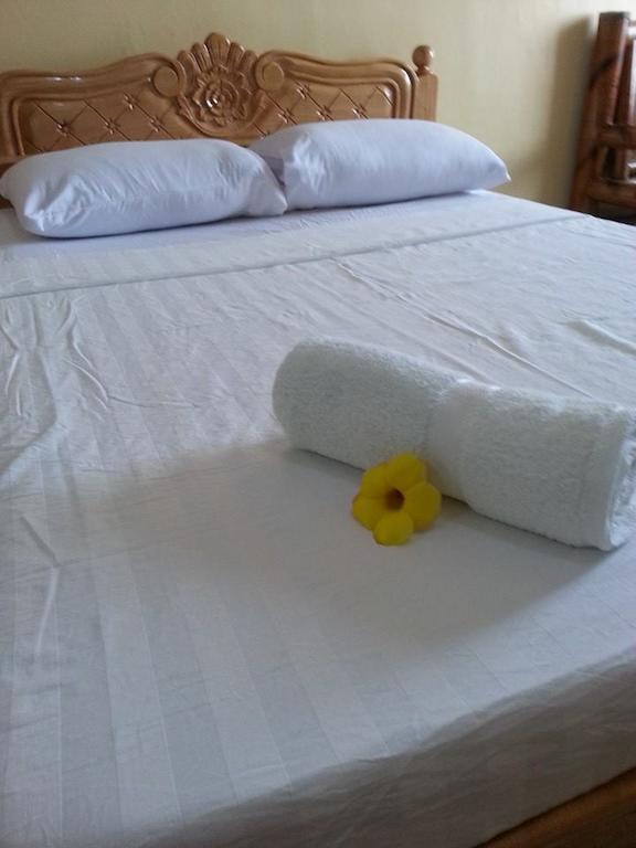 Rama International Beach Resort Botolan Rom bilde