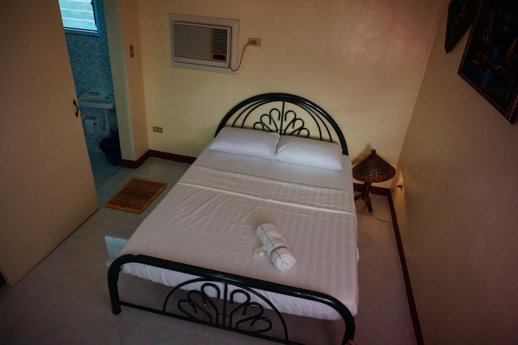 Rama International Beach Resort Botolan Rom bilde