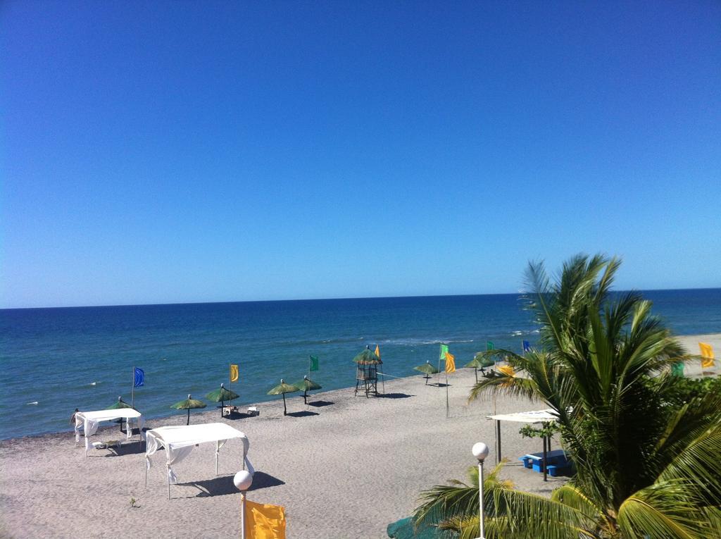 Rama International Beach Resort Botolan Eksteriør bilde