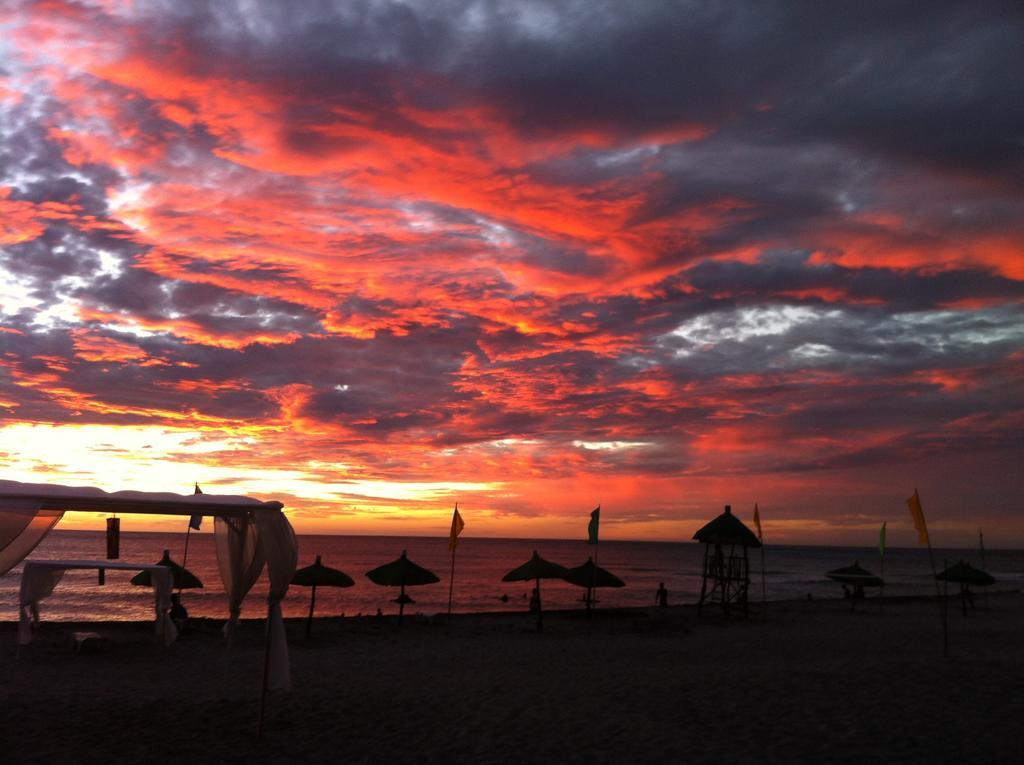 Rama International Beach Resort Botolan Eksteriør bilde