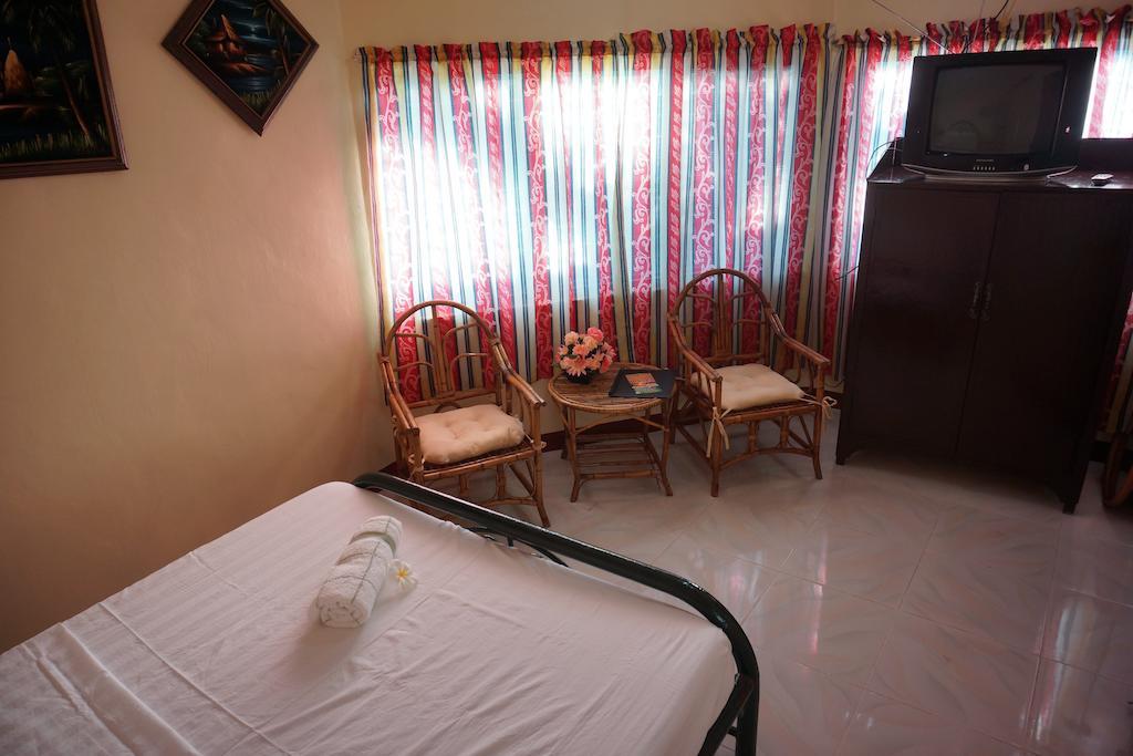 Rama International Beach Resort Botolan Rom bilde