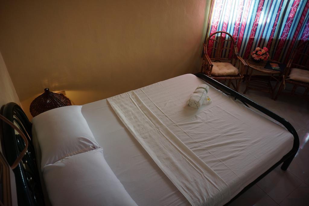 Rama International Beach Resort Botolan Rom bilde