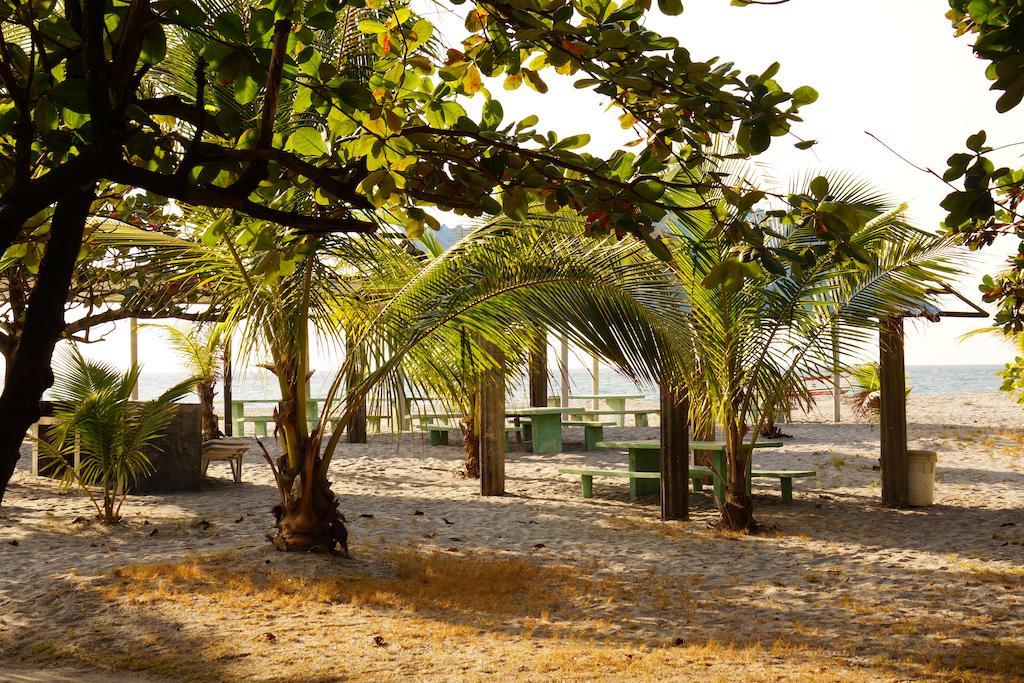 Rama International Beach Resort Botolan Eksteriør bilde