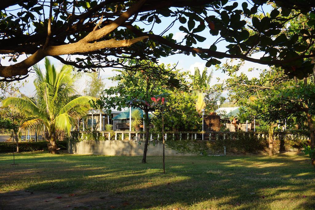 Rama International Beach Resort Botolan Eksteriør bilde